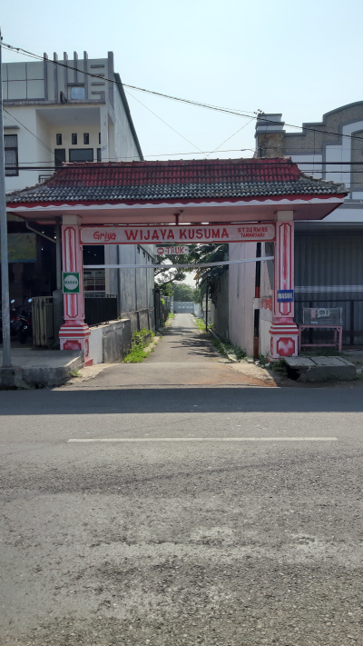 foto gerbang perumahan Cluster Wijaya Kusuma