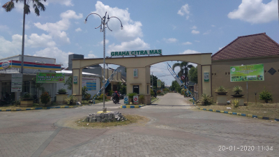 foto gerbang perumahan GRAHA CITRA MAS