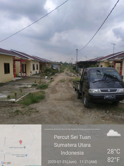 foto gerbang perumahan GRIYA NAFISA 5
