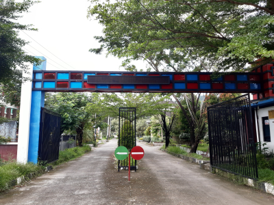 foto gerbang perumahan PURI ONE GARINA