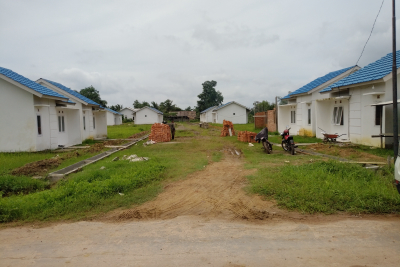 foto gerbang perumahan Rimba Mulya Permai