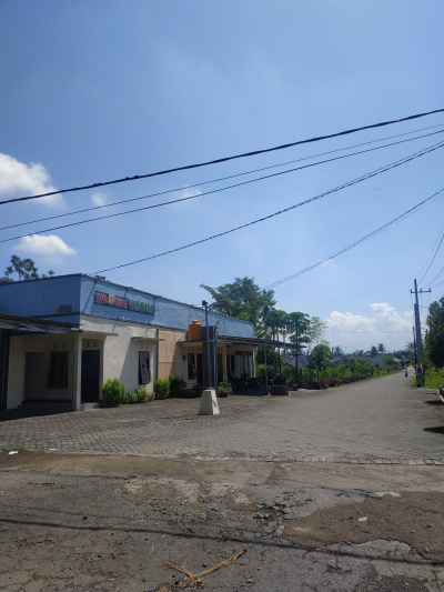foto gerbang perumahan Pessona Wirolegi