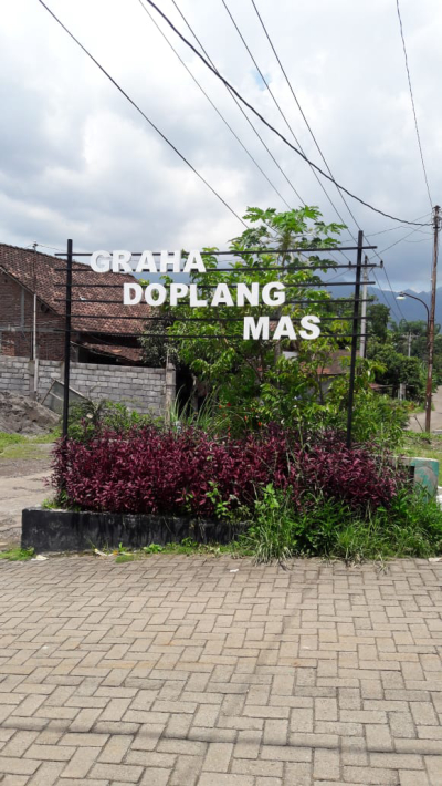 foto gerbang perumahan Graha Doplang Mas
