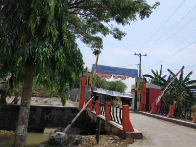 foto gerbang perumahan GRAHA LASINRANG