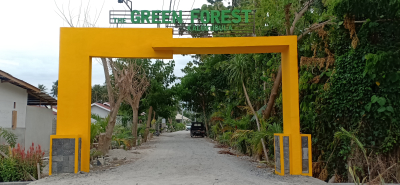 foto gerbang perumahan THE GREEN FOREST