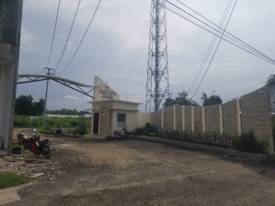 foto gerbang perumahan Grand Metro Pamengkang