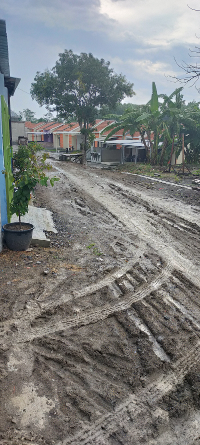 foto gerbang perumahan Griya Hikmah Lestari Tahap 4