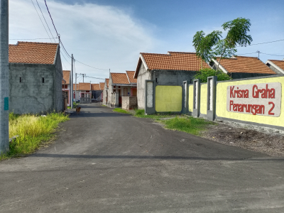foto gerbang perumahan PERUMAHAN KRISNA GRAHA PENARUNGAN 2