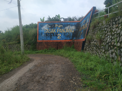 foto gerbang perumahan Puri Sasak Panjang