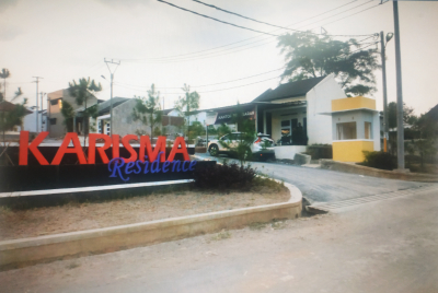 foto gerbang perumahan KARISMA RESIDENCE BANYURESMI
