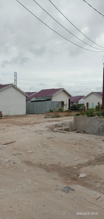 foto gerbang perumahan FAANZA MENDALO RESIDENCE