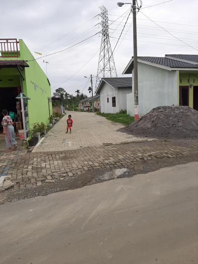 foto gerbang perumahan TAMAN KURNIA INDAH