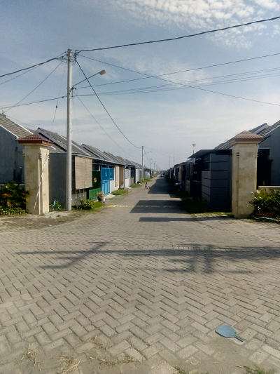foto gerbang perumahan AYANNA RESIDENCE