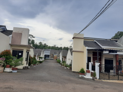 foto gerbang perumahan Bumi Pakarangan Ciamis