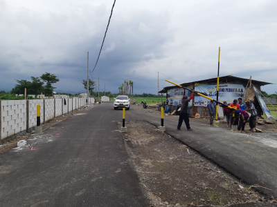 foto gerbang perumahan GRAND PERMATA AJUNG