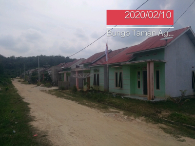 foto gerbang perumahan Purwo Bakti Indah 