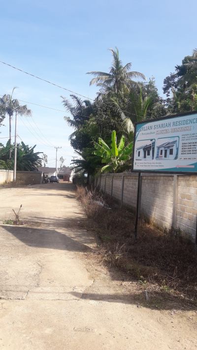 foto gerbang perumahan Berlian Syariah Residence 2