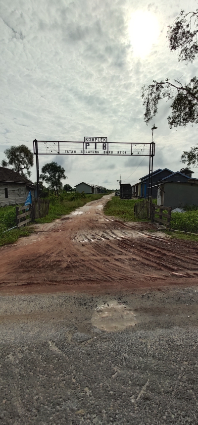 foto gerbang perumahan Persada indah bersaudara