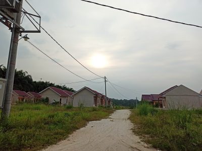 foto gerbang perumahan Alam Lestari Residence
