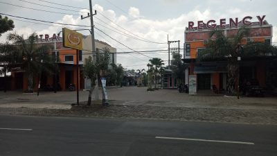 foto gerbang perumahan CITRA REGENCY