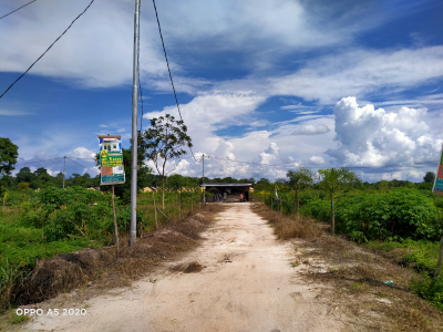 foto gerbang perumahan PERUMAHAN LESTARI INDAH ARIFIN