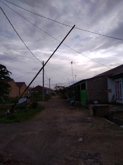 foto gerbang perumahan Puri Anggrek Serang 1 - TRTH