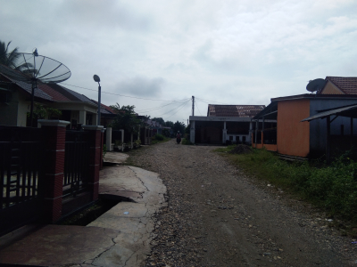 foto gerbang perumahan ALAM BARAJO 1