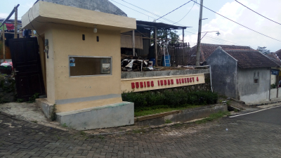 foto gerbang perumahan Buring Indah Regency
