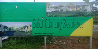 foto gerbang perumahan Bukit Cikujang Residence