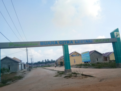 foto gerbang perumahan Buana citra lestari