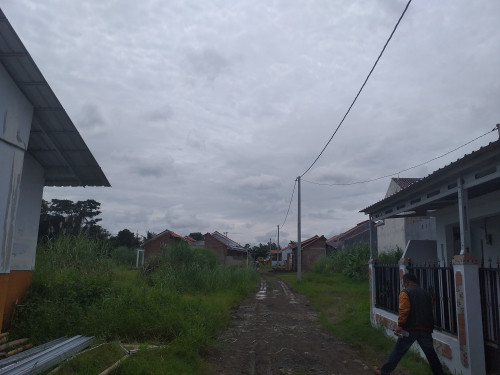 foto gerbang perumahan PURI KEDATHON