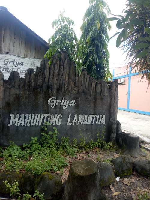 foto gerbang perumahan Griya Marunting Lamantua