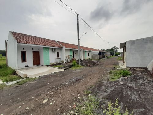 foto gerbang perumahan Citra Santika Mayang