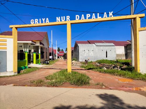 foto gerbang perumahan GRIYA NUR DAPALAK