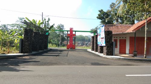foto gerbang perumahan BAGUS DIPA REGENCY