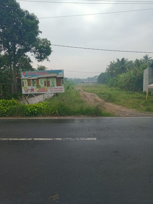 foto gerbang perumahan Istiqomah Residence