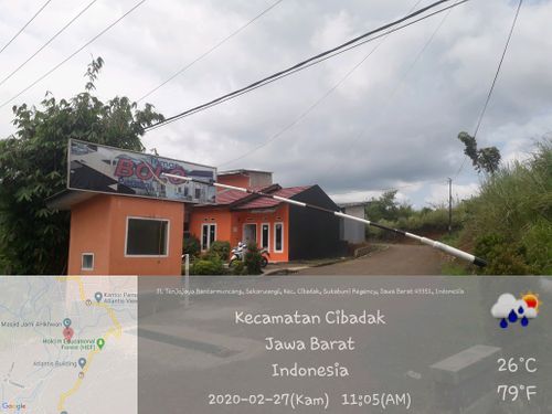 foto gerbang perumahan perumahan taman bolo permai