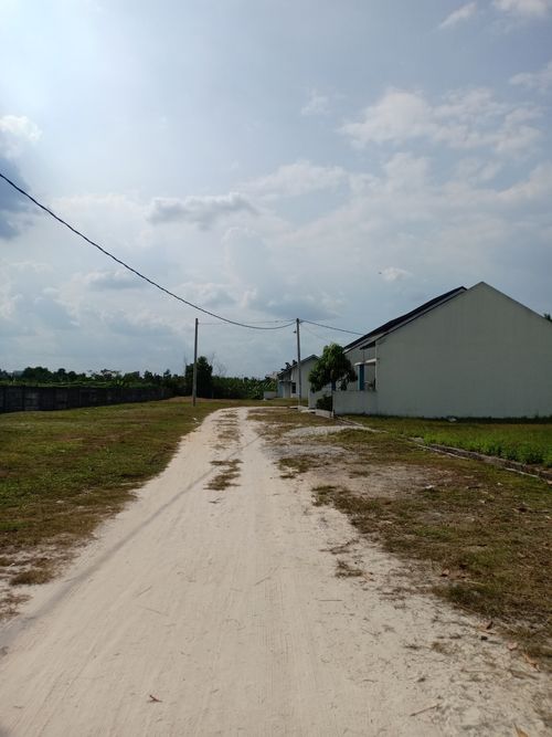 foto gerbang perumahan fatyyah regency