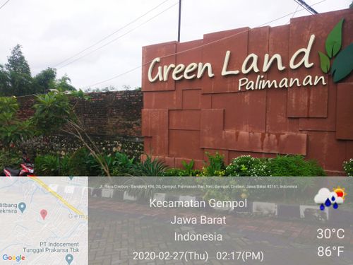 foto gerbang perumahan Greenland Palimanan