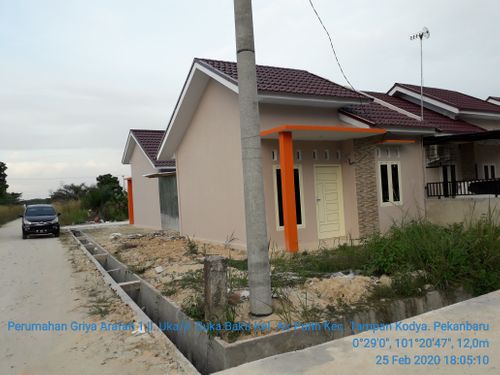 foto gerbang perumahan GRIYA ARAFAH 1