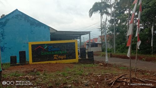 foto gerbang perumahan Bumi Gandamekar Raya