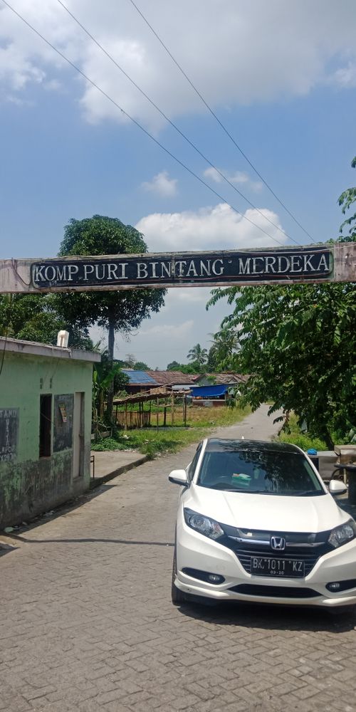 foto gerbang perumahan PURI BINTANG MERDEKA