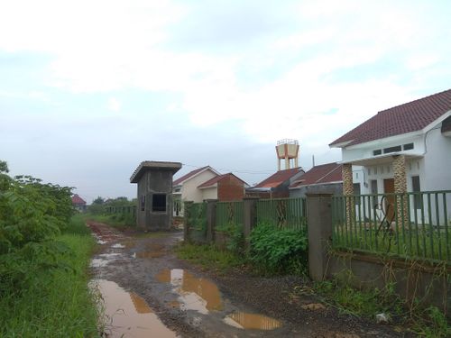 foto gerbang perumahan Graha Naya Buaran