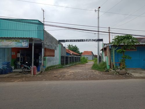 foto gerbang perumahan Taman Duta Regency