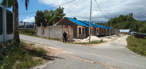 foto gerbang perumahan Griya Mandouw Indah 2