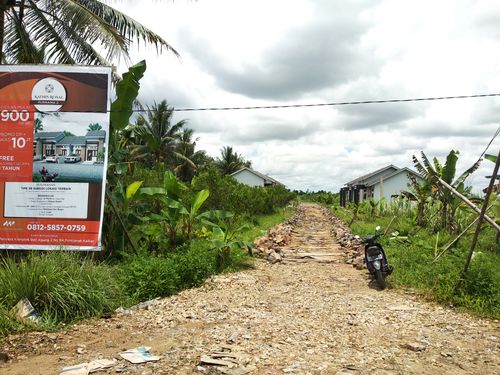 foto gerbang perumahan KATNIS ROYAL PURNAMA 2