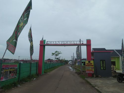 foto gerbang perumahan GREEN PERMATA 2