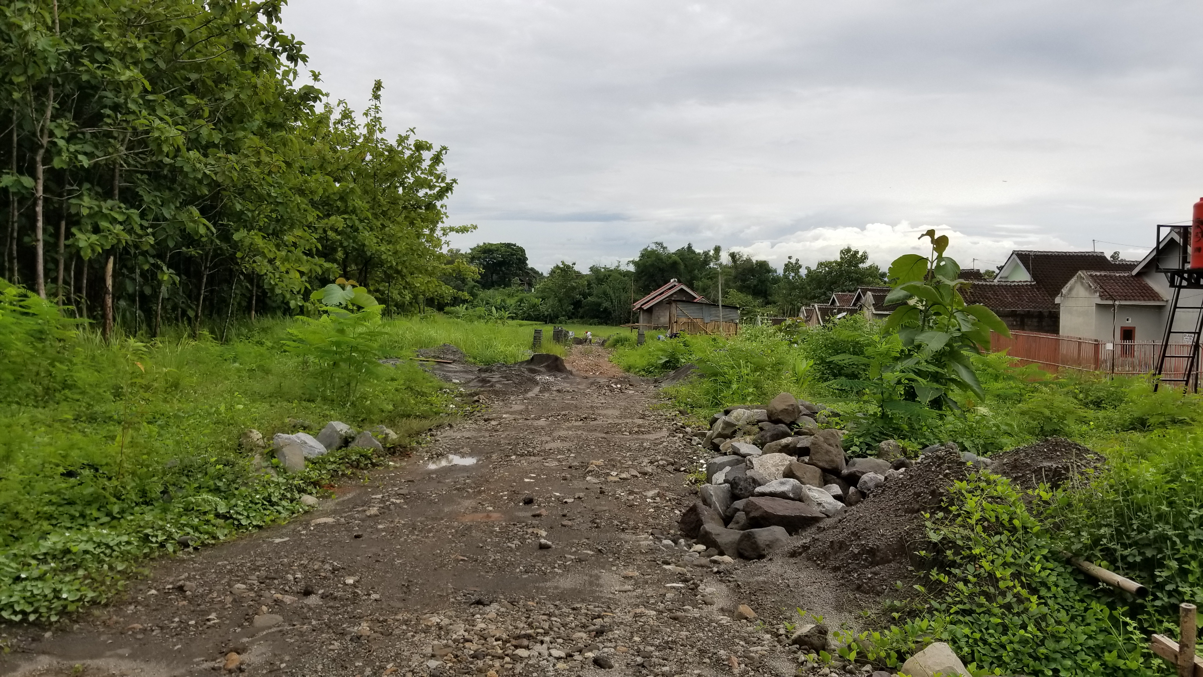 foto gerbang perumahan PERUMAHAN BERLIAN MANGGUNG