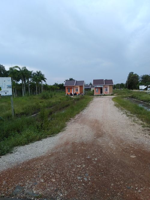 foto gerbang perumahan Griya Utama Permai 2
