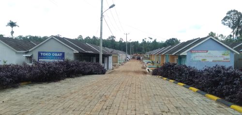 foto gerbang perumahan Bumi Cihideung Asri